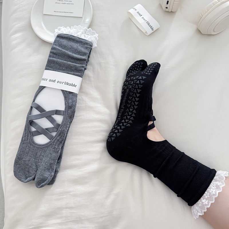 Lace Trim Split Toe Yoga Socks - огляд і ціна Toe Sock Split